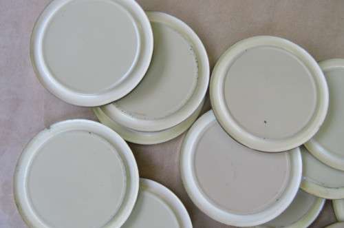 34 VARIOUS LIDS FOR CONSOL PRESERVE JARS - AS PER SCAN