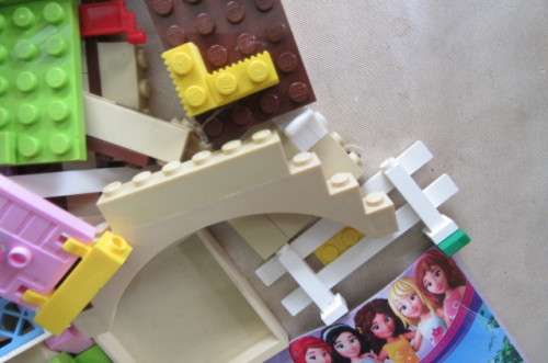 INCOMPLETE AND UNCHECKED LEGO ITEMS - LEGO - FRIENDS