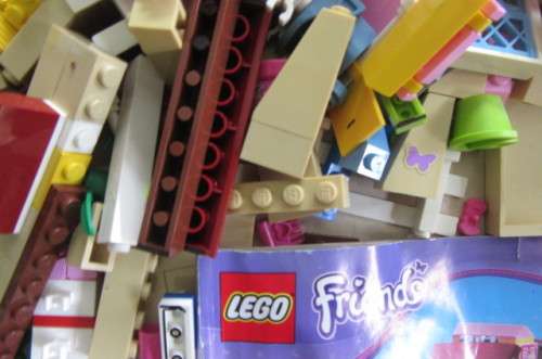 INCOMPLETE AND UNCHECKED LEGO ITEMS - LEGO - FRIENDS