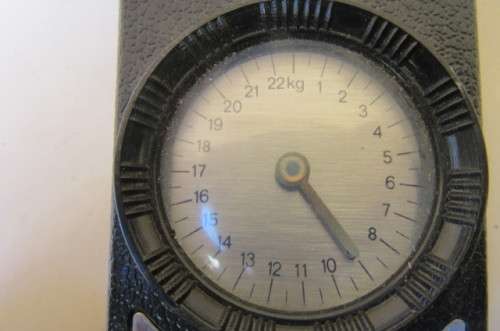 SCALE UP TO 20 KG. PROMOTIONAL ITEM FROM A GERMAN BANK
