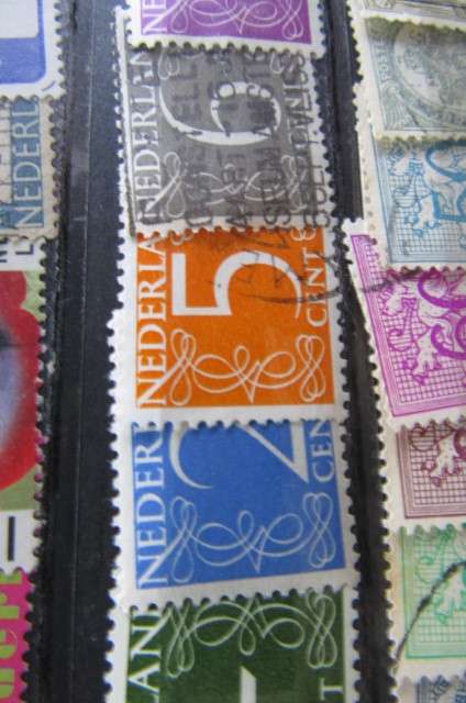START WITH YOUR OWN INTERNATIONAL STAMP COLLECTION - 73 STAMPS - 4 COUNTRIES