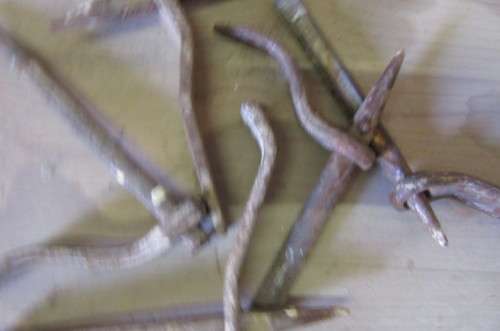 5 CLEVER PLASTER HOOKS FROM GERMANY - FOR REVEALS