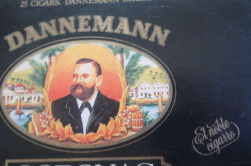 DANNEMANN CIGAR BOX
