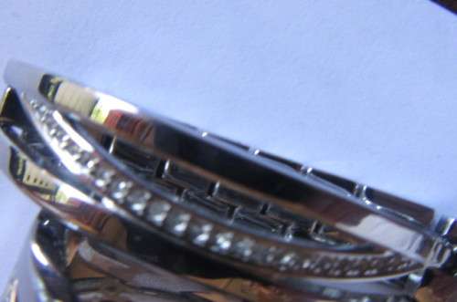 STAINLESSINLESS STEEL BRACELET WITH LATA WATCH - SAME DESIGN - AS PER SCAN