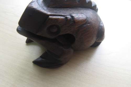 2 WOODEN NOISE MAKING FROGS ,SORRY ONE PIN ONLY - AS PER SCAN