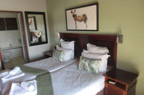 BARGAIN!!!!!-NGWENYA LODGE TIMESHAREFROM20.9.-27.9... STUDIO NO 57- 2 SLEEPER - RIVERVIEW TO RENT
