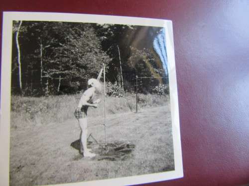 11 OLD BLACK AND WHITE PHOTOGRAPHS - AS PER SCAN