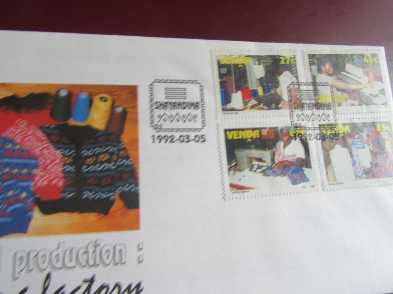 EMPTY IDEAL FDC FOLDER - 13/26 PAGESPLUS 12 VARIOUS FDC`S