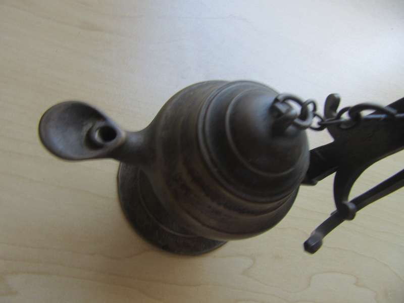 BRASS GENIE OIL LAMP - WITH WALL HANGING ATTACHMENT - AS PER SCAN