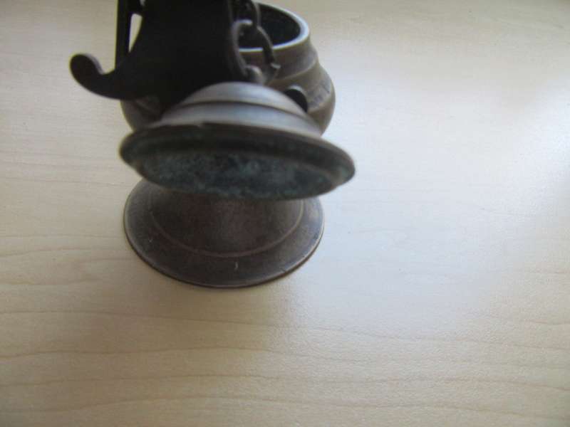 BRASS GENIE OIL LAMP - WITH WALL HANGING ATTACHMENT - AS PER SCAN