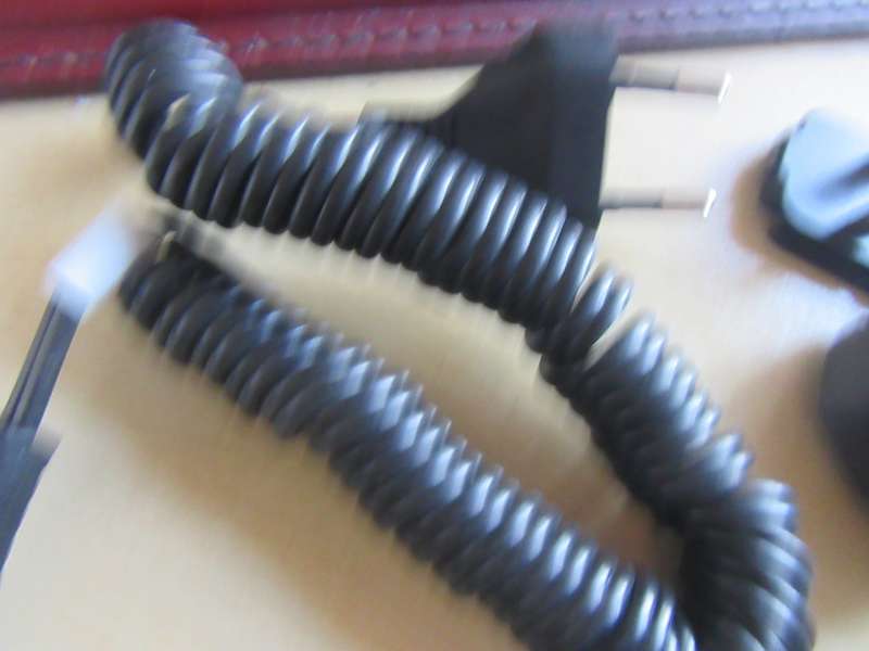 OLD PHLIPS ELECTRIC RAZOR - CONDOR - HQ6900SERIES - AS PER SCAN - WORKING - BC