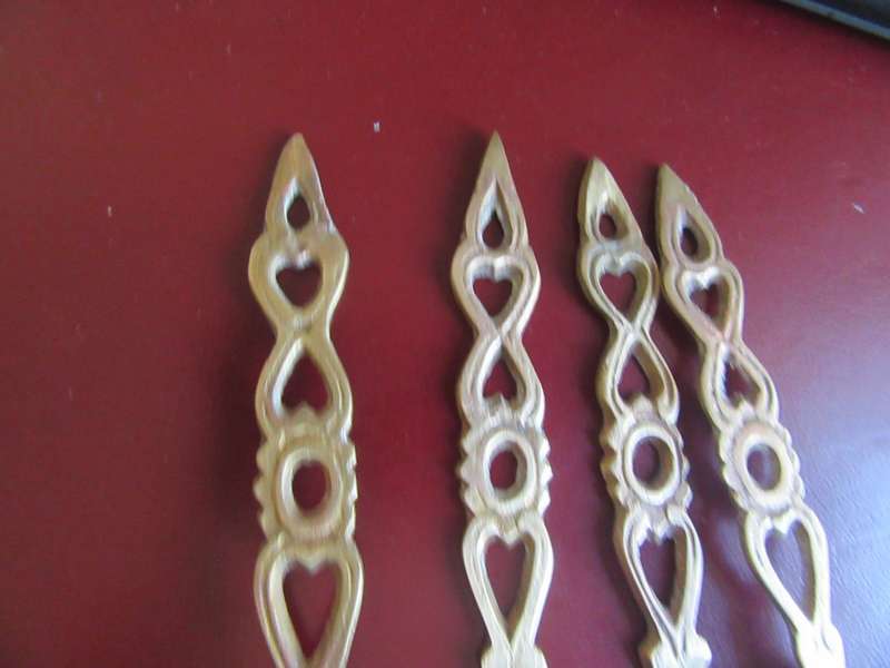 FOR YOUR CHILD 4 SMALL BRASS KITCHEN ITEMS  120 MM - AS PER SCAN -