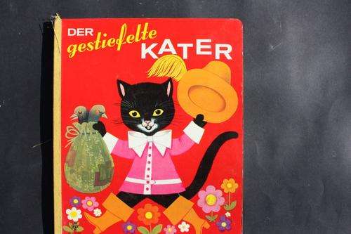 DER GESTIEFELTE KATER