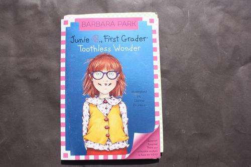 JUNIE B. - TOOTHLESS WONDER