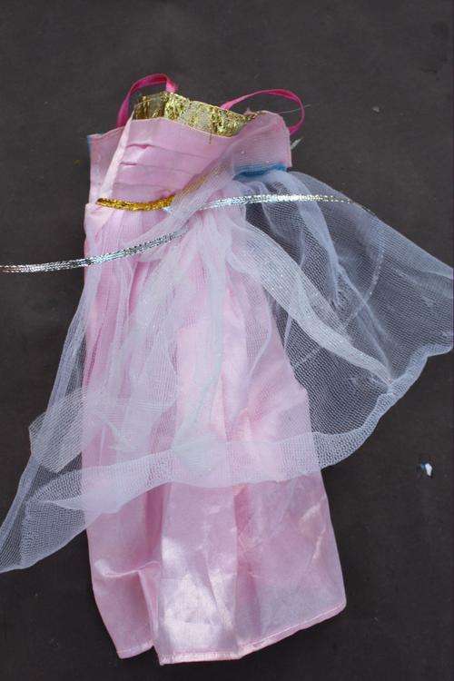 DRESS - 22 CM