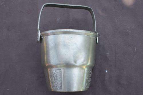 SMALL PEWTER ICE BUCKET - A LITTLE BIT DENTED - 120 MM HIGH
