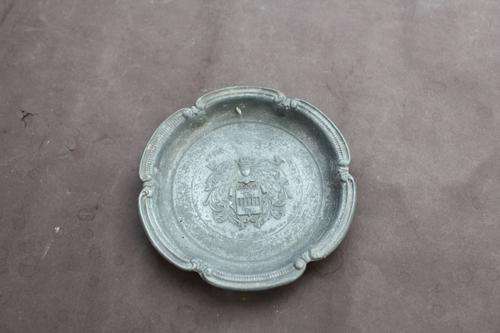 SMALL PEWTER PLATE - 85 MM DIAM. - BISQUIT - 1504
