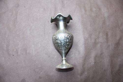 MEDIUM PEWTER VASE  - 135 MM HIGH - PLEASE HAVE A LOOK