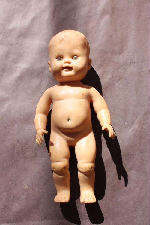 DOLL - 22 CM