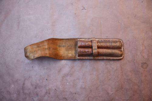 OLD LEATHER CASE FOR CIGARS