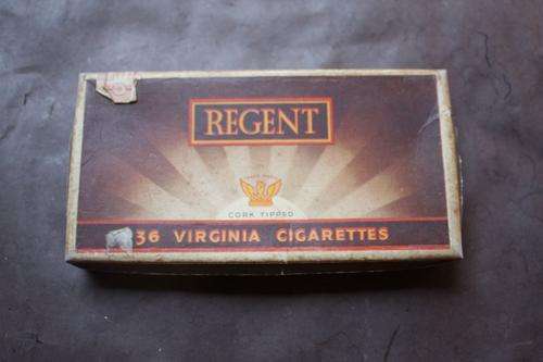 VINTAGE CIGARETTE BOX - REGENT - VIRGINIA CIGARETTES