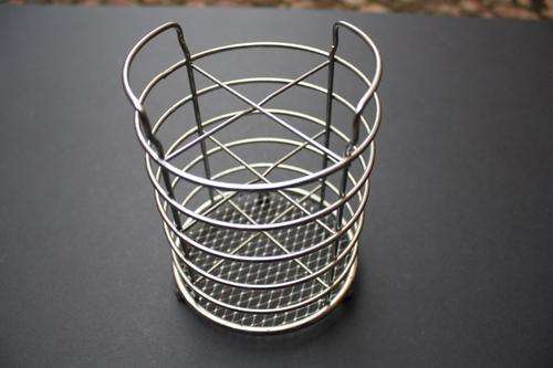 DRYING BASKET FOR CUTLERY