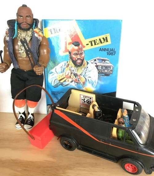 COLLECTION OF 1983 ORIGINAL A-TEAM ACTION FIGURES AND ACCESSORIES