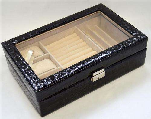 Jewellery Display Case - PU Patent Leather 