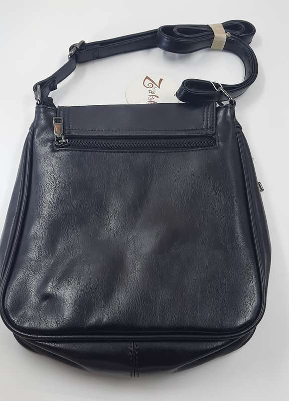 STUNNING sling bag in BLACK! @@##WINDMILL DESIGN##@@