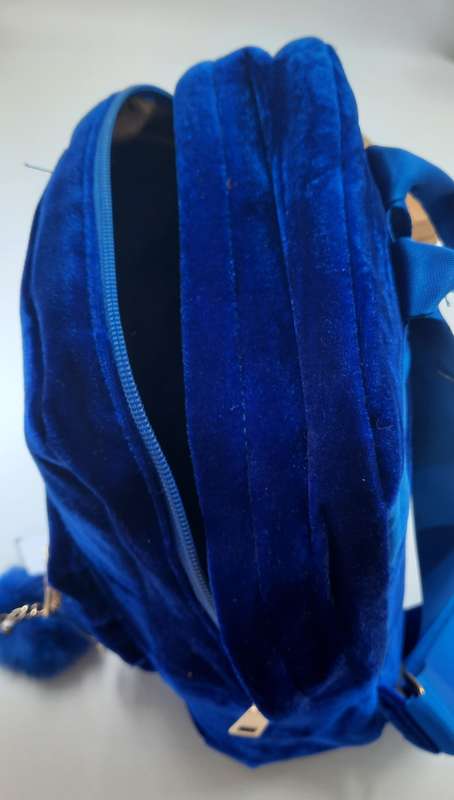 CUTE BACKPACK in blue!