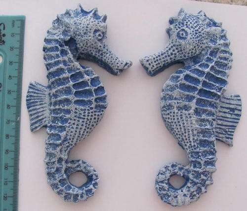 SET OF SEAHORSES IN BLUE with double sided tape