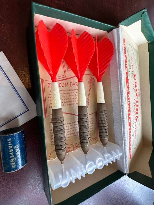 Unicorn Darts - antique set