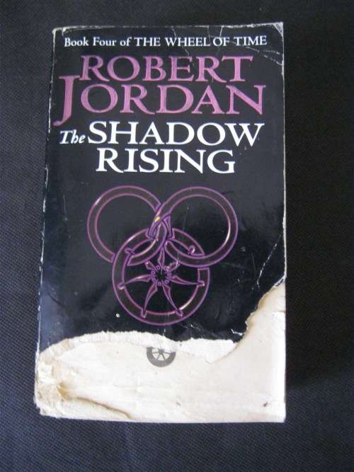 Wheel of Time Book 4: The Shodow Rising - Robert Jordan