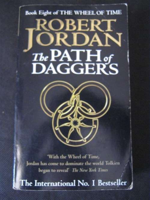 Wheel of Time Book 8:The Path of Daggers - Robert Jordan