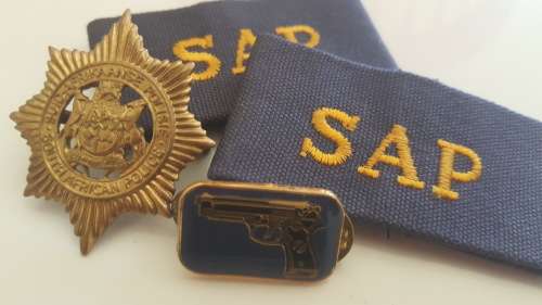 SAP police handgun Proficiency Maksman Skietbalkie badge and more
