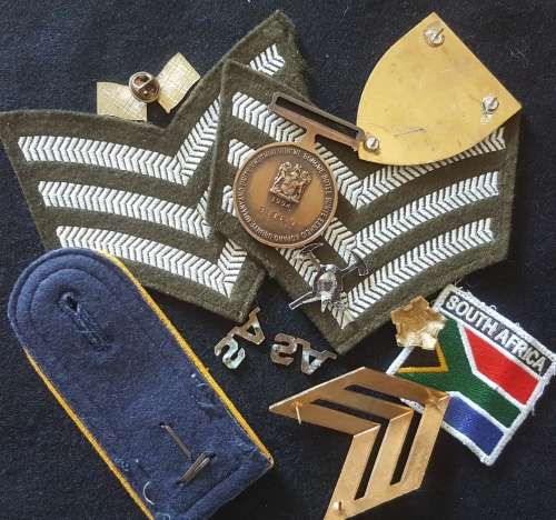 Mixed lot military items SADF and more