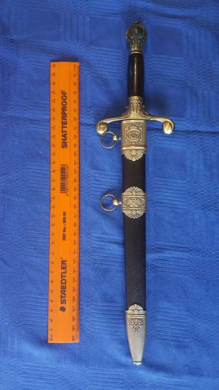 Display Dagger