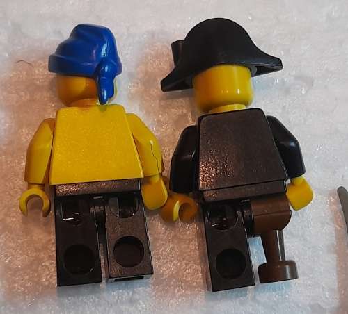 Vintage Lego Pirate Mini figures set
