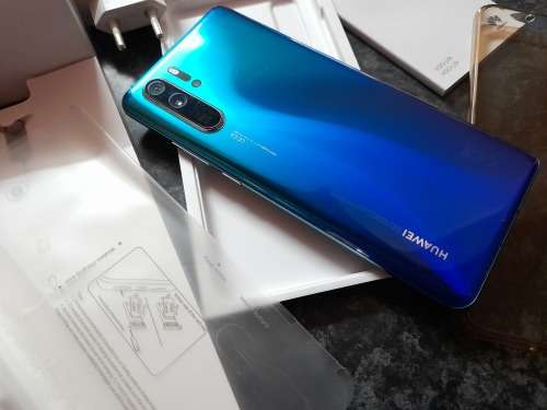 Huawei P30 Pro *screen damage*