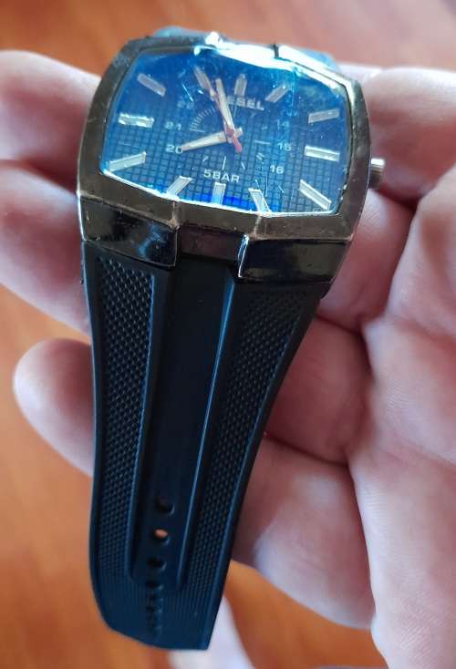 Diesel 5 Bar Watch