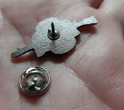 Poppy Pin Badge