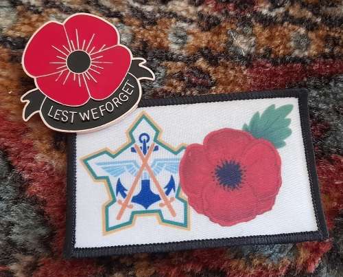 Poppy Pin and Patch set