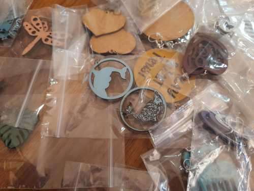 Wholesale Earrings perfect for reselling bulk lot of 25pairs