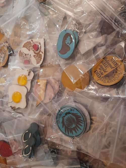 Wholesale Earrings perfect for reselling bulk lot of 25pairs