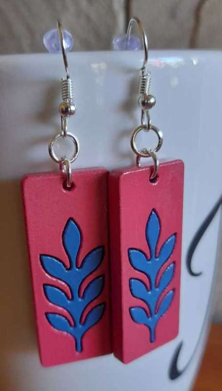Wholesale Earrings perfect for reselling bulk lot of 25pairs
