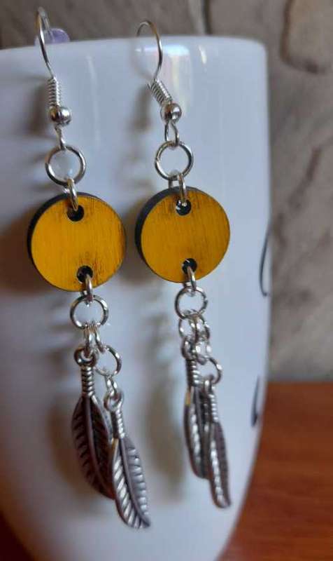 Wholesale Earrings perfect for reselling bulk lot of 25pairs