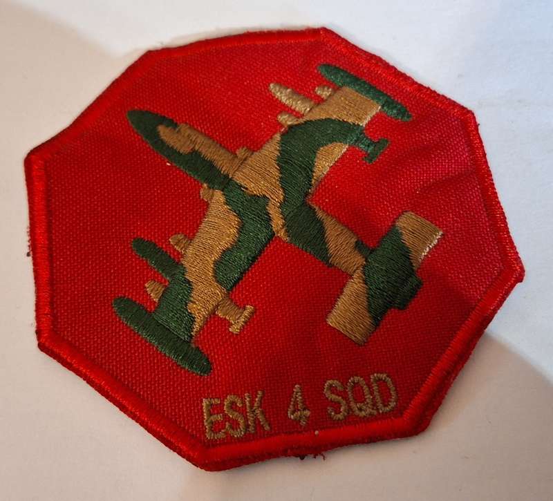 SAAF 4 SQUADRON PATCH RED