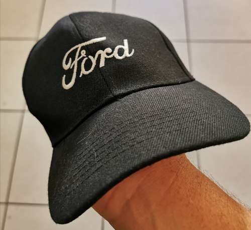 *Crazy R1 Auction* Ford Cap