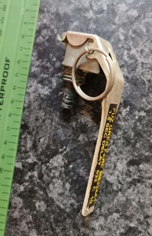 *Crazy R1 Auction* Fuse Part of granade