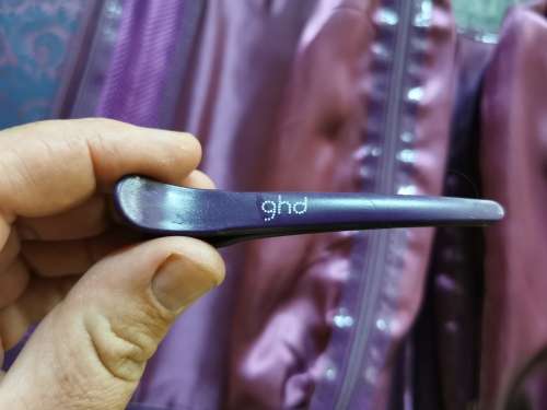 *Crazy R1 Auction* Original ghd Bag and Hair Clip